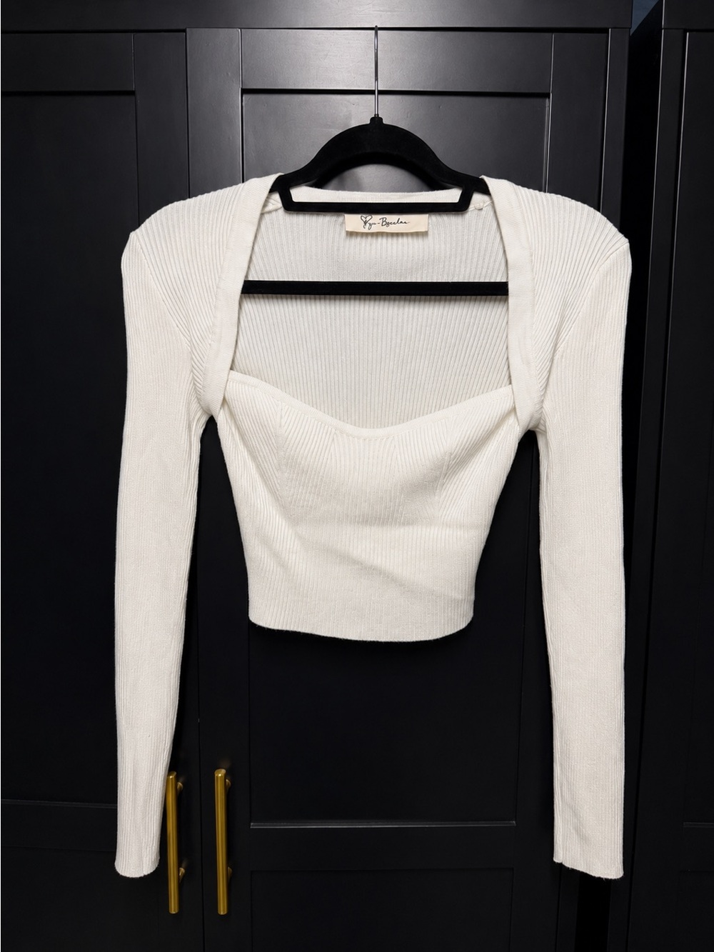 Ribbed Off-White Cropped Long-Sleeve Top